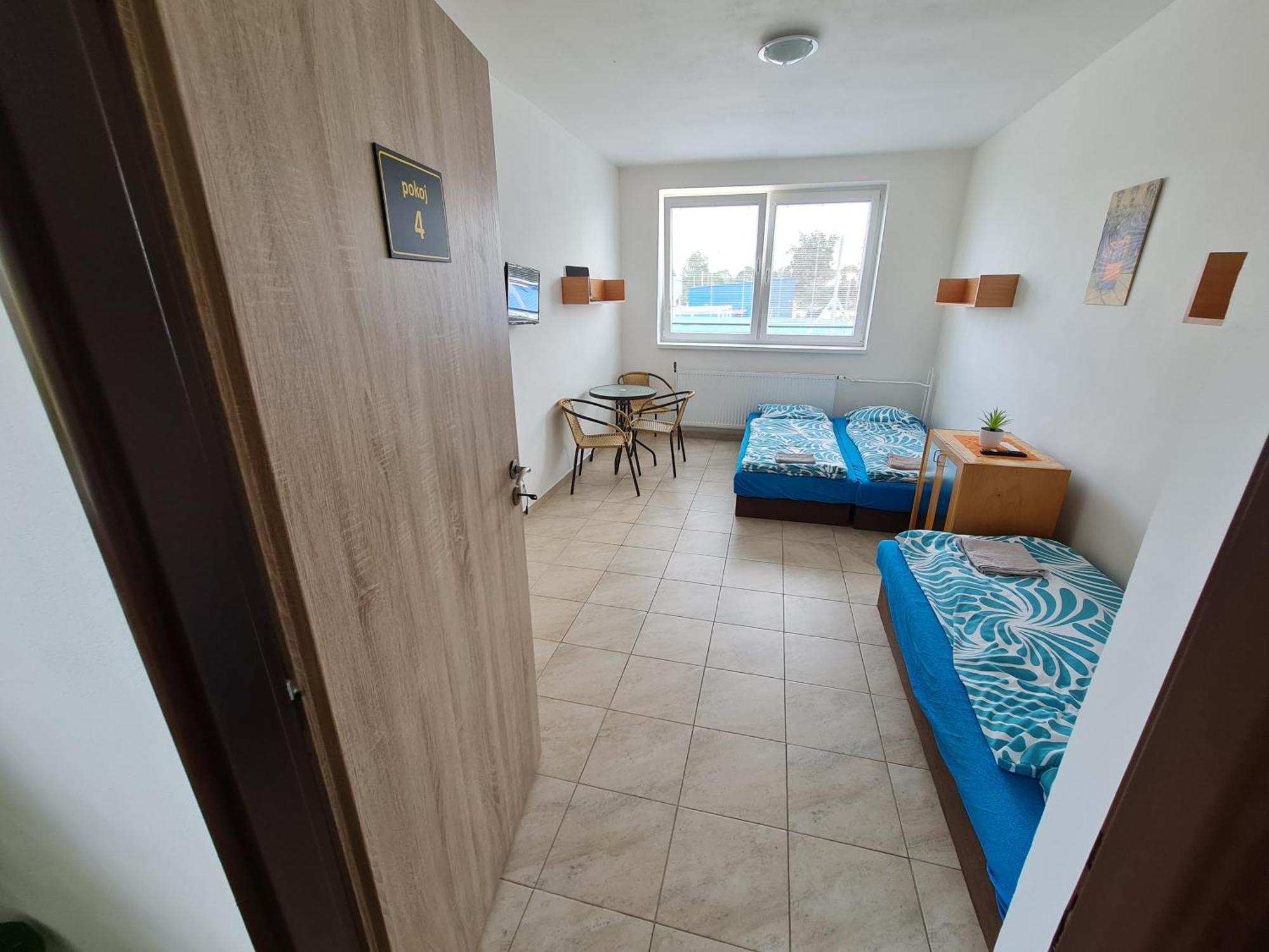 Nika Beds Pardubice Exterior foto
